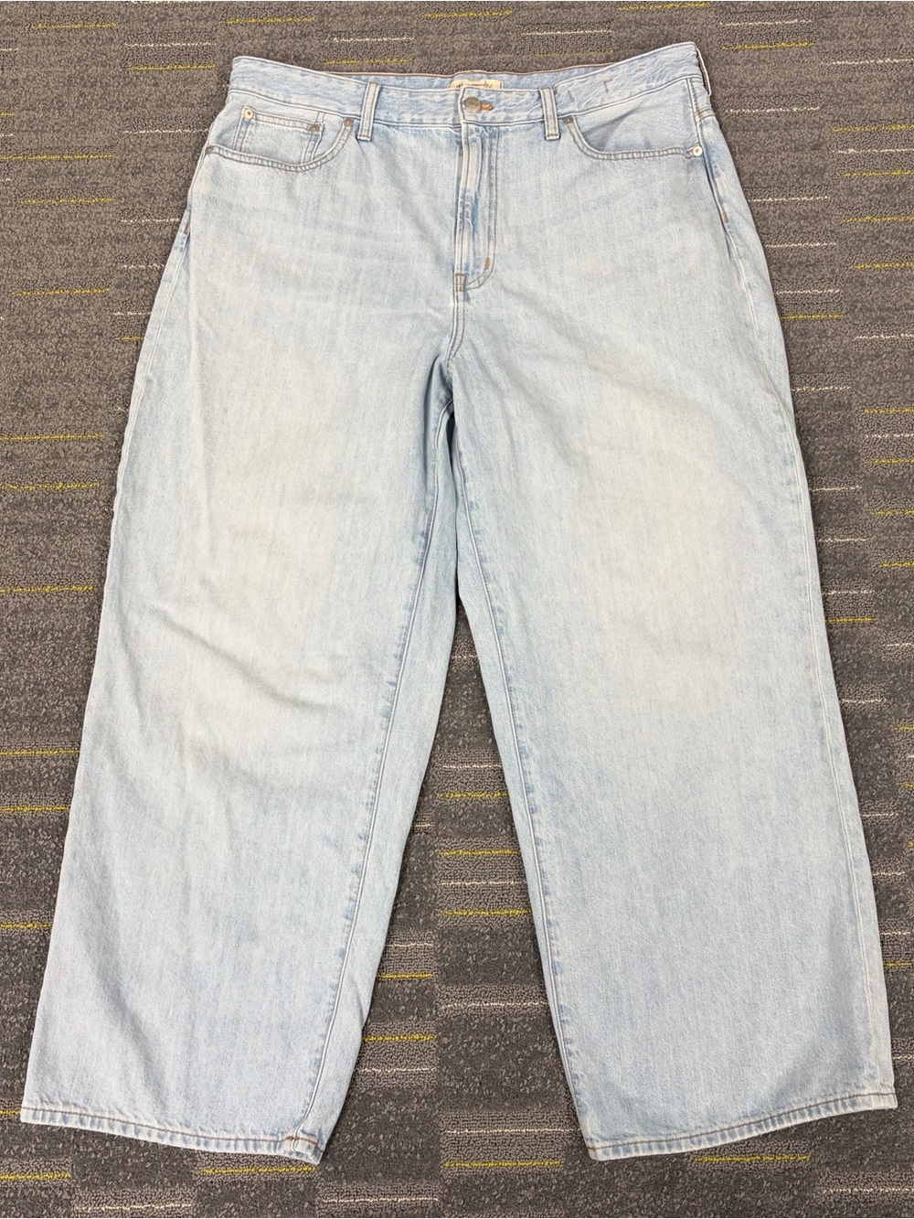 Madewell Jeans size 33T High Rise The Curvy Perfect Vintage Wide Leg Crop Jeans
